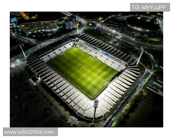 足球巨星告别绿茵场的时刻回顾与未来展望：他们的传奇与影响力将如何延续